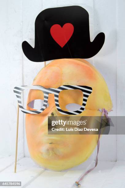 carnival mask - ilustración stockfoto's en -beelden