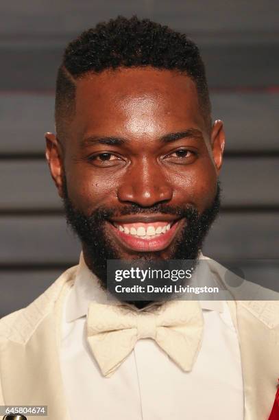 Screenwriter Tarell Alvin McCraney attends the 2017 Vanity Fair Oscar Party hosted by Graydon Carter at the Wallis Annenberg Center for the...