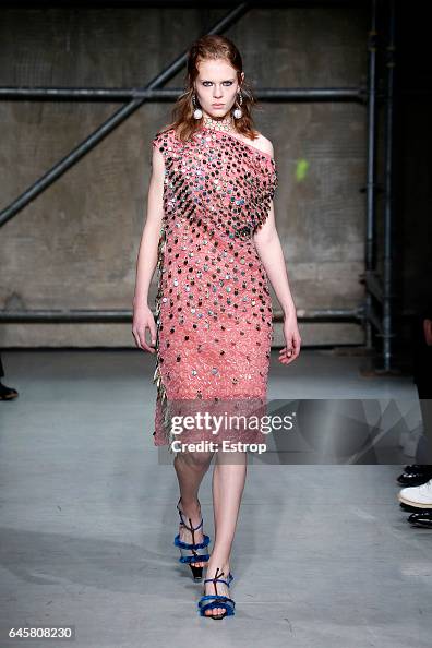 Marni - Runway - Milan Fashion Week Fall/Winter 2017/18 Marni - Runway - Milan Fashion Week Fall/Winter 2017/18