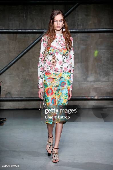 Marni - Runway - Milan Fashion Week Fall/Winter 2017/18 Marni - Runway - Milan Fashion Week Fall/Winter 2017/18