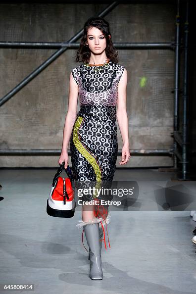 Marni - Runway - Milan Fashion Week Fall/Winter 2017/18 Marni - Runway - Milan Fashion Week Fall/Winter 2017/18