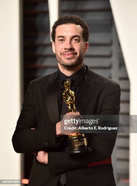 Filmmaker Ezra Edelman attends the 2017 Vanity Fair Oscar Party hosted by Graydon Carter at Wallis Annenberg Center for the Performing Arts on...