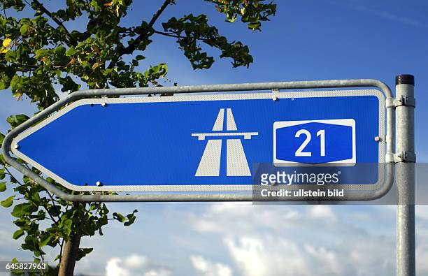 Autobahn, Autobahnen, Autobahnschild, Autobahnschilder, Schild, Schilder, Autobahn-Schild, Autobahn-Schilder, Zeichen, Symbol, Symbole, blaues,...