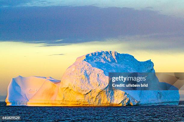 Das antarktische Meer ist das Meer der Eisberge