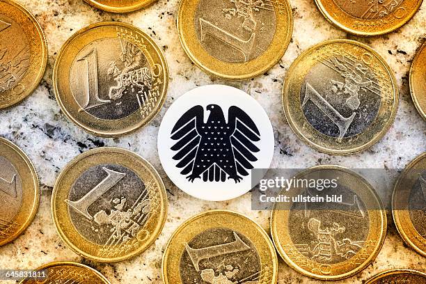 Geldmünzen und Bundesadler, Diätenerhöhung