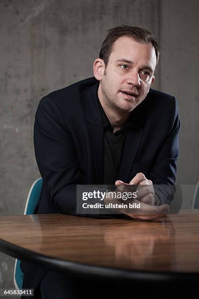 Simon Schaefer, CEO & Founder Factory Berlin, fotografiert am in der Factory in Berlin