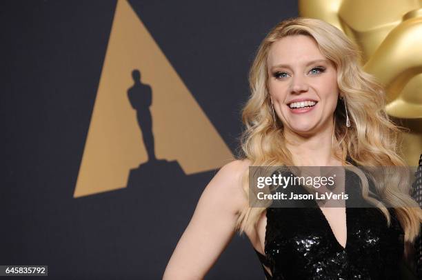 Actress Kate McKinnon poses in the press room at the 89th annual Academy Awards at Hollywood & Highland Center on February 26, 2017 in Hollywood,...