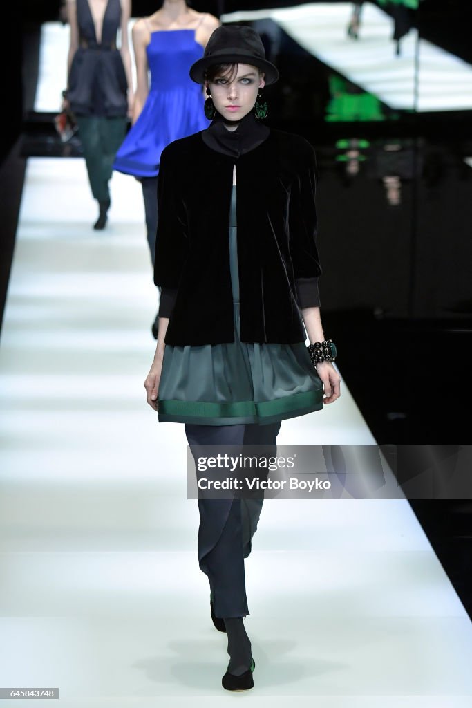 Giorgio Armani - Runway - Milan Fashion Week Fall/Winter 2017/18