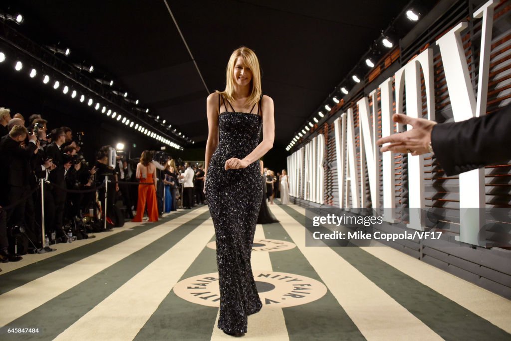 2017 Vanity Fair Oscar Party Hosted By Graydon Carter - Roaming Arrivals
