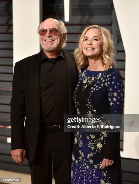 Musician Jimmy Buffett and Jane Slagsvol attend the 2017 Vanity Fair Oscar Party hosted by Graydon Carter at Wallis Annenberg Center for the...