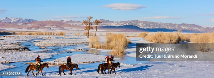 Mongolia, Bayan-Olgii, eagle hunter Mongolia, Bayan-Olgii, eagle hunter