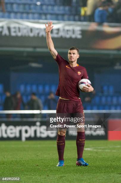 Edin Dzeko of AS Roma celebrates at the conclusion of match Villarreal CF vs AS Roma, part of the UEFA Europa League 2016-17 Round of 32 at the...