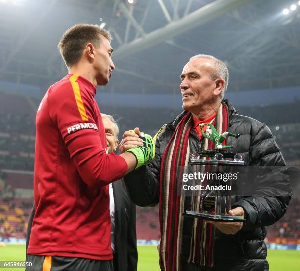 Alex Simovic Zoran Zeki Photos and Premium High Res Pictures - Getty Images