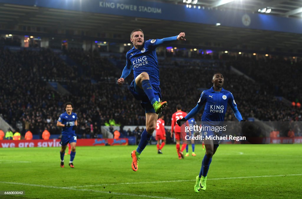 Leicester City v Liverpool - Premier League