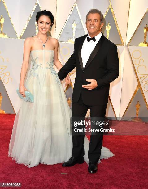 Mel Gibson, Rosalind Ross arrives at the 89th Annual Academy Awards at Hollywood & Highland Center on February 26, 2017 in Hollywood, California.