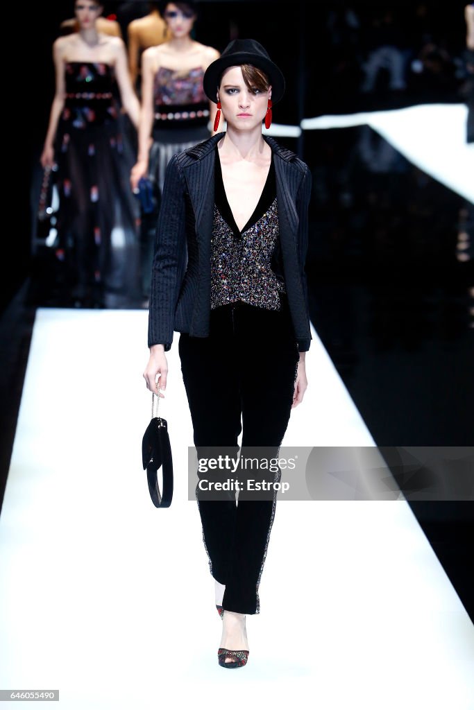 Giorgio Armani - Runway - Milan Fashion Week Fall/Winter 2017/18