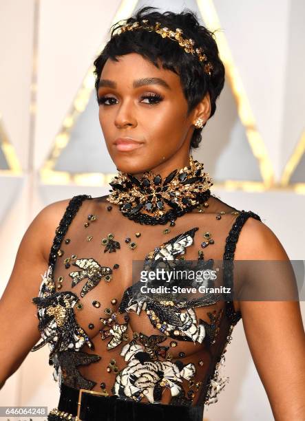 Janelle Monae arrives at the 89th Annual Academy Awards at Hollywood & Highland Center on February 26, 2017 in Hollywood, California.