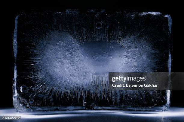 Ice Refraction Ice Refraction Photos and Premium High Res Pictures - Getty Images