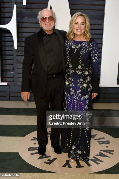 Musician Jimmy Buffett and Jane Slagsvol attend the 2017 Vanity Fair Oscar Party hosted by Graydon Carter at Wallis Annenberg Center for the...