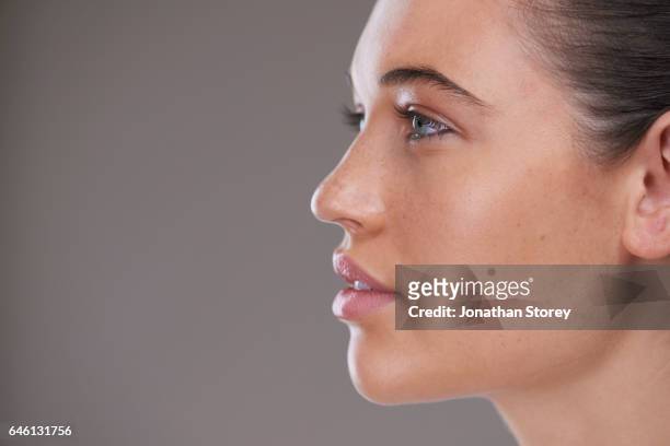 health and beauty - face woman fotografías e imágenes de stock