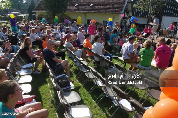 celebration event for the children - kustlijn stock pictures, royalty-free photos & images