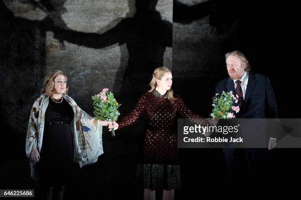 Sophie Bevan as Hermione, Samantha Price as Perdita and Iain Paterson as Leontes in English National Opera's production of Ryan Wigglesworth's...