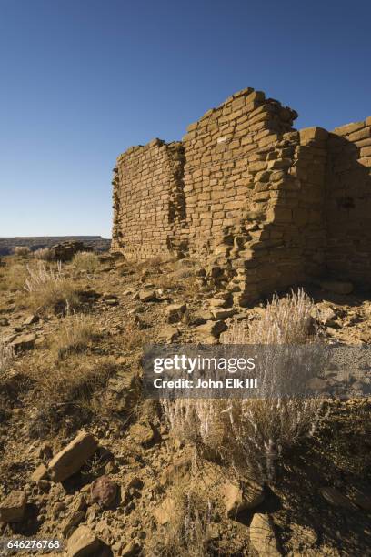 pueblo alto, ancestral puebloan great house ruins - pueblo villaggio indigeno foto e immagini stock