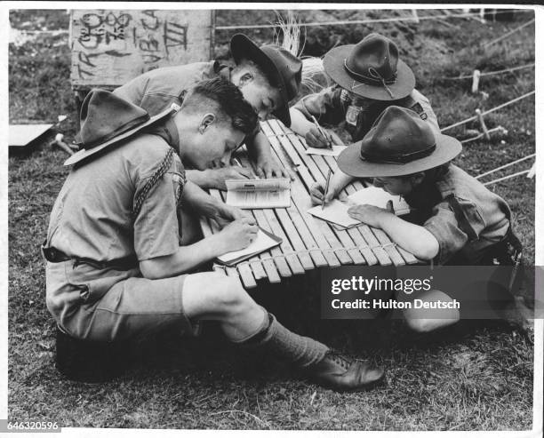 Scouts Writing 212 Boy Scout Rally Stock Photos, High-Res Pictures, and Images - Getty ...