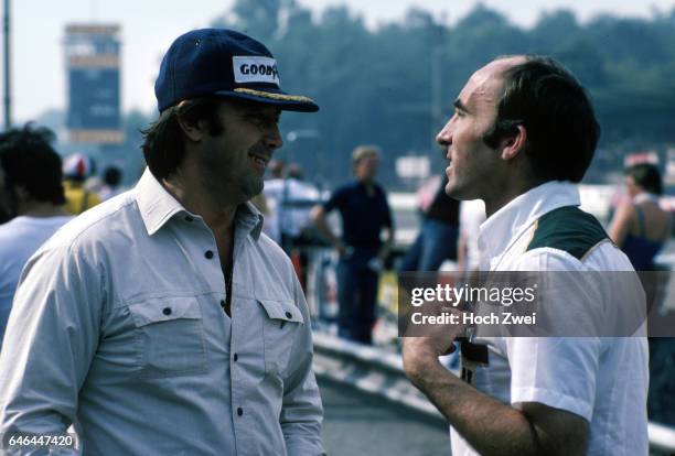 Formel 1, Grand Prix Italien 1977, Monza, Boxengasse Walter Wolf Frank Williams www.hoch-zwei.net , copyright: HOCH ZWEI / Ronco