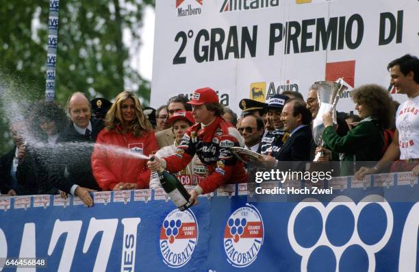 Formel 1, Grand Prix San Marino 1982, Imola, Siegerehrung Gilles Villeneuve Sieger Didier Pironi Michele Alboreto www.hoch-zwei.net , copyright: HOCH...