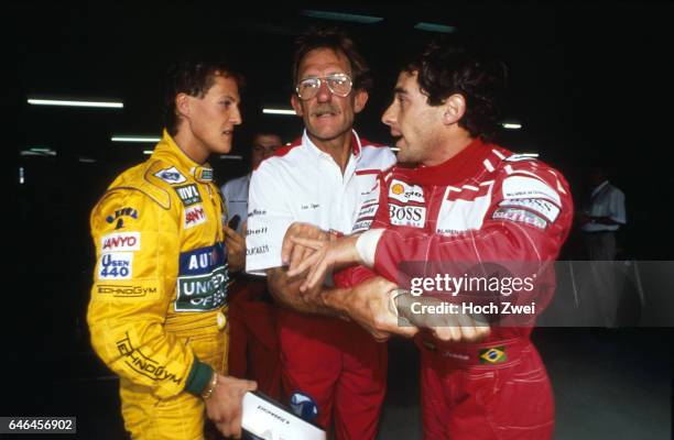 Formel 1, Testfahrten, Hockenheimring, Juli 1992 McLaren-Box Streit Michael Schumacher - Ayrton Senna www.hoch-zwei.net , copyright: HOCH ZWEI / Ronco