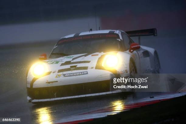Hours of Silverstone, Porsche 911 RSR, Porsche Team Manthey: Patrick Pilet, Joerg Bergmeister, Nick Tandy