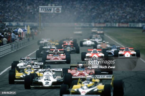 Formel 1, Grand Prix Deutschland 1981, Hockenheimring, Start Alain Prost, Renault RE30 Carlos Reutemann, Williams-Ford FW07C Rene Arnoux, Renault...
