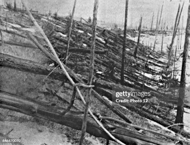 Fall 1908 11 Tunguska Event Stock Photos, High-Res Pictures, and Images - Getty ...