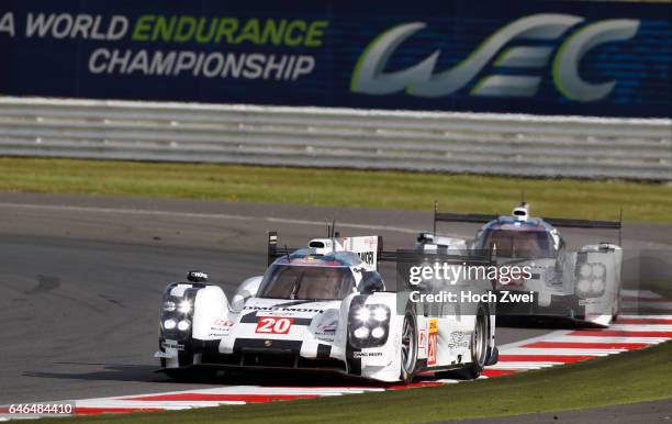 Hours of Silverstone, Porsche 919 Hybrid, Porsche Team: Timo Bernhard, Brendon Hartley, Mark Webber, Porsche Team: Romain Dumas, Neel Jani, Marc Lieb