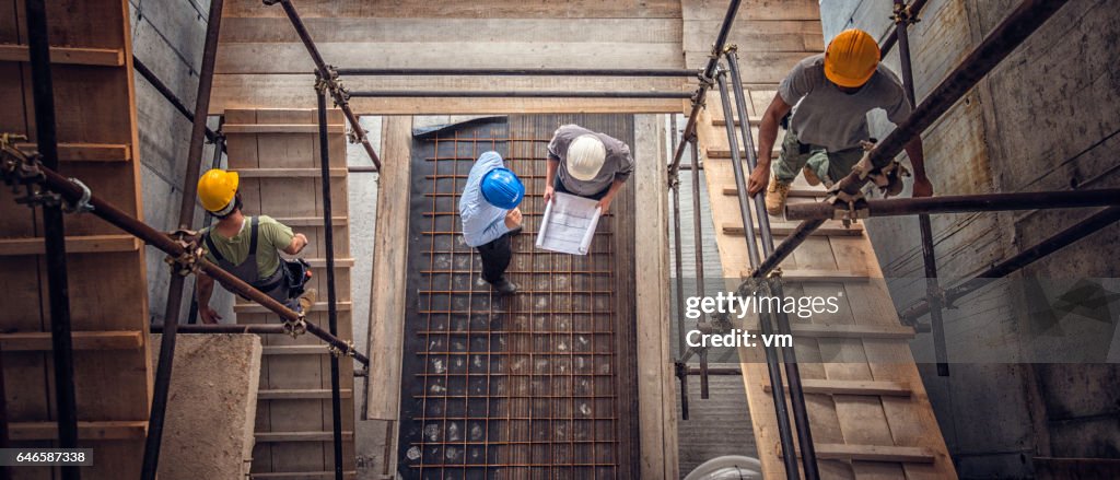 Arquitectos y trabajadores de la construcción visitaron desde arriba