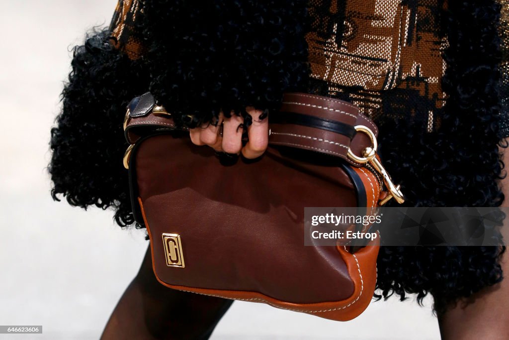 Marc Jacobs - Details - New York Fashion Week Fall/Winter 2017/18