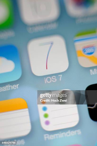 IOS 7 Logo iPhone mobile app icon.