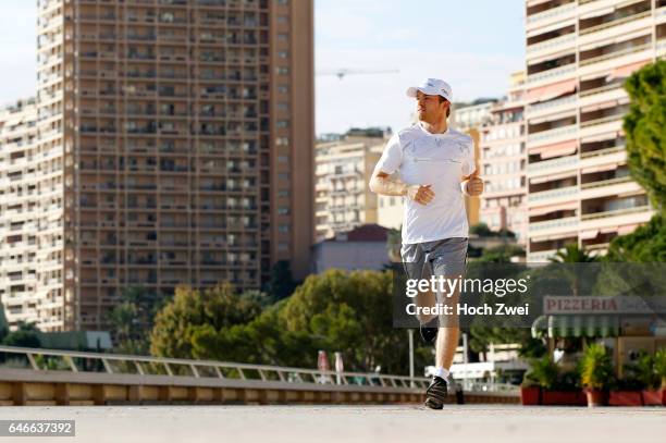 Formel 1, Fotoshooting Mercedes GP-Fahrer Nico Rosberg, Monaco, Nico Rosberg beim Triathlon-Fitnesstraining, Laufen