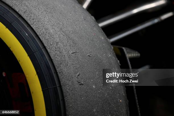 Formula One World Championship 2015, Grand Prix of China, Pirelli, tire, tires, tyre, tyres, wheel, wheels, Reifen, Rad, feature