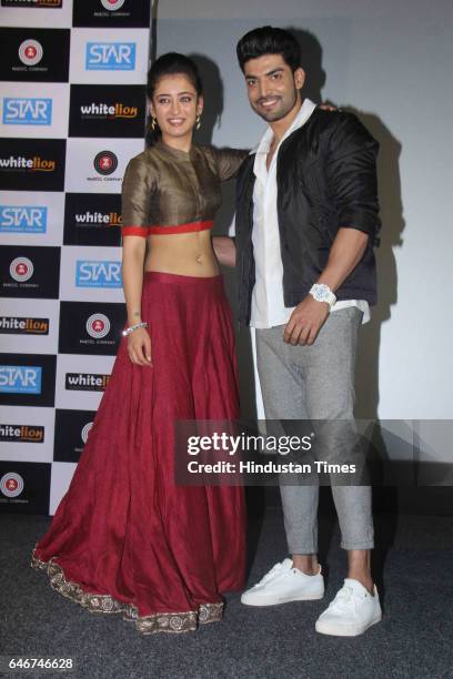 Bollywood actors Akshara Haasan and Gurmeet Choudhary during a trailer launch of movie 'Laali Ki Shaadi Mein Laddoo Deewana' at Cinepolis, Andheri,...