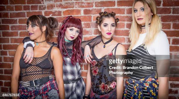 90's photoshoot - girl band stock pictures, royalty-free photos & images
