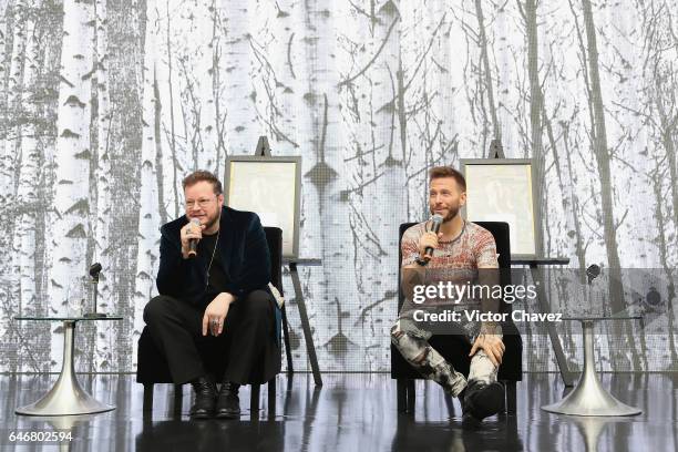 Singers Leonel Garcia and Noel Schajris of Sin Bandera attend a press conference to launch their new album "Primera Fila - Una Ultima Vez" at St....