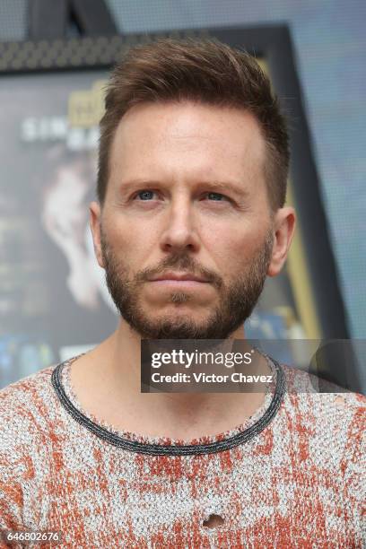 Singer Noel Schajris of Sin Bandera attends a press conference to launch Sin Bandera's new album "Primera Fila - Una Ultima Vez" at St. Regis hotel...