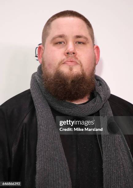 Rag'n'Bone Man arrives at the launch of the New Range Rover Velar on March 1, 2017 in London, United Kingdom.