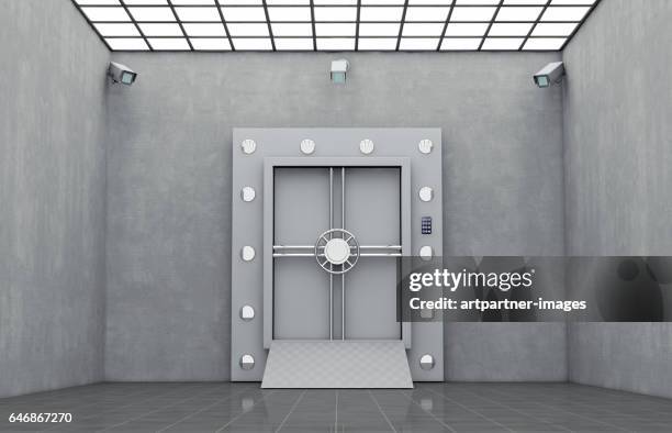 safe door with security cameras - kluisdeur stockfoto's en -beelden