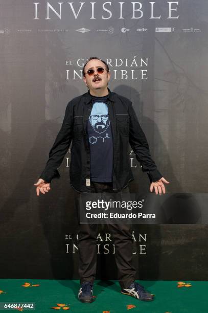 Actor Carlos Areces attends the 'El guardian invisible' premiere at Capitol cinema on March 1, 2017 in Madrid, Spain.