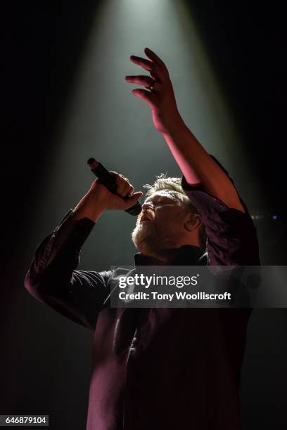 Guy Garvey of Elbow performs at O2 Academy Birmingham on March 1, 2017 in Birmingham, England.