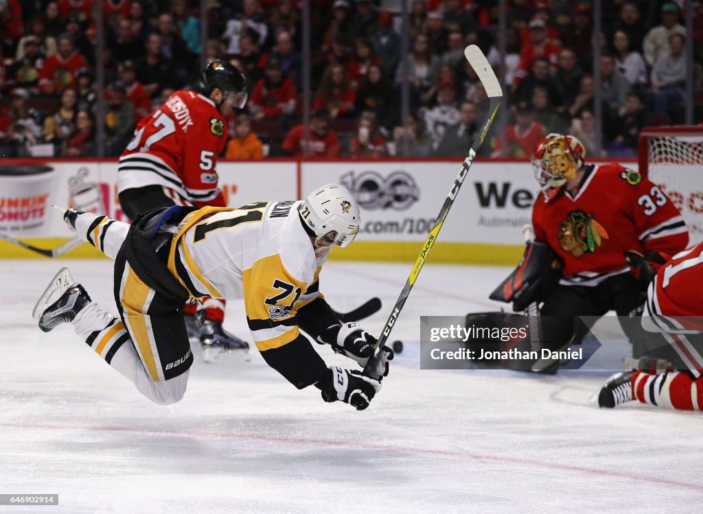 Pittsburgh Penguins v Chicago Blackhawks