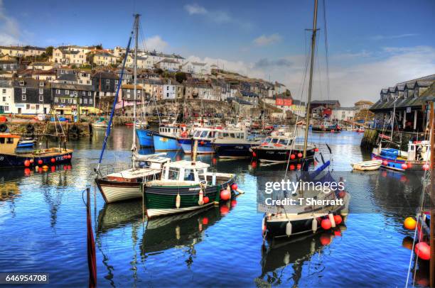 mevagissey harbour - mevagissey stock pictures, royalty-free photos & images